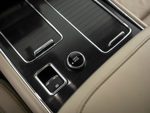 Used 2024 Lincoln Aviator Reserve w/ Equipment Group 201A image 39