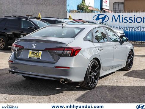 Used 2026 Honda Civic Sport image 2