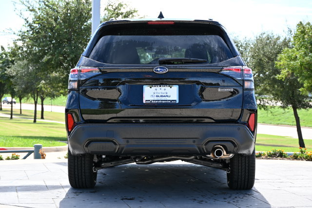 New 2026 Subaru Forester Touring AWD/4WD image 4