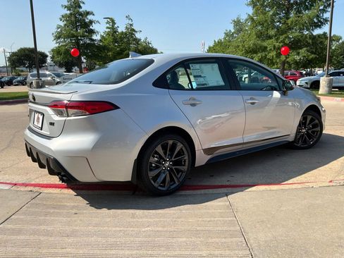 New 2026 Toyota Corolla SE FWD image 5