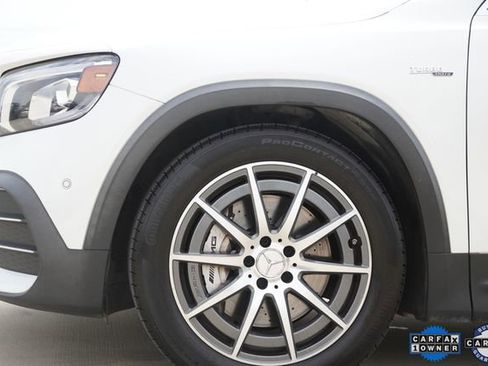 Used 2023 Mercedes-Benz GLB 35 AMG 4MATIC w/ Parking Assistance Package image 5