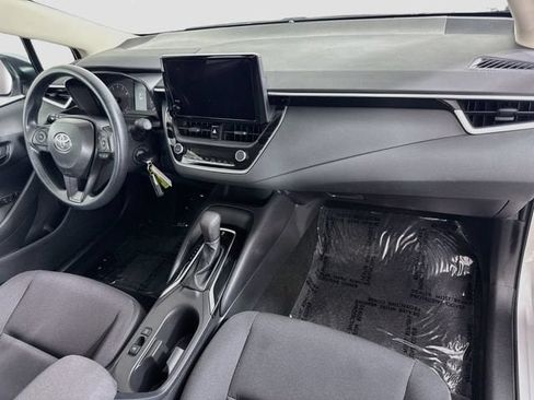 Certified 2025 Toyota Corolla LE FWD image 28