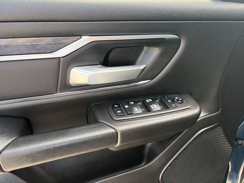 Used 2024 RAM 1500 Big Horn AWD/4WD image 17