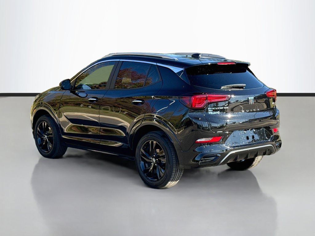 Used 2024 Buick Encore GX Sport Touring w/ Advanced Technology Package AWD/4WD image 5