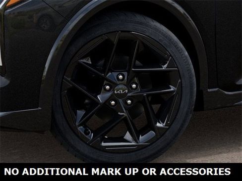 New 2025 Kia K4 GT-Line Turbo image 9