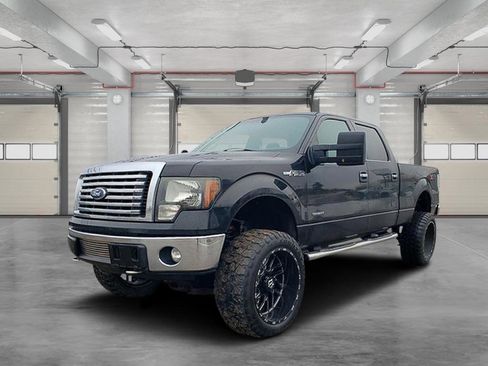 Used 2011 Ford F150 XLT w/ XTR Pkg image 3