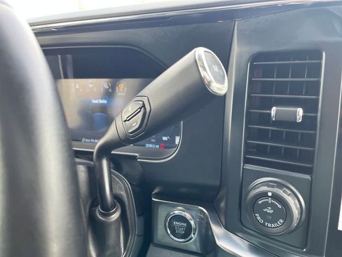 Used 2025 Ford F350 Lariat w/ Lariat Ultimate Package AWD/4WD image 28