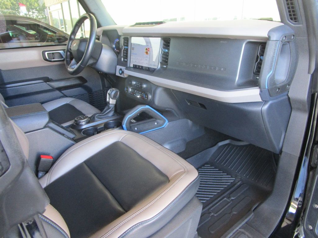 Used 2024 Ford Bronco Wildtrak AWD/4WD image 25