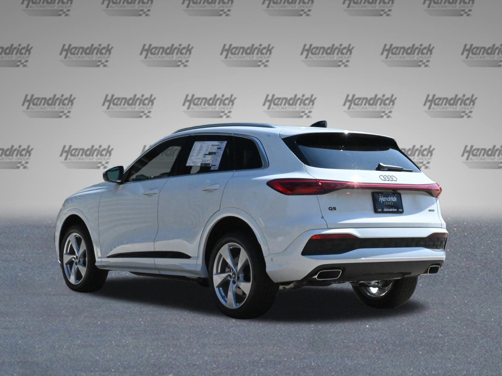 Used 2025 Audi Q5 Premium w/ Premium Plus AWD/4WD image 7