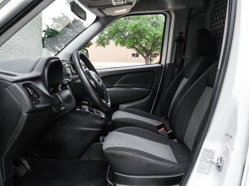 Used 2018 RAM ProMaster City Tradesman FWD image 3
