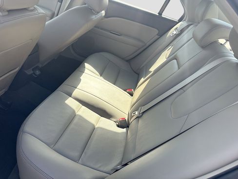 Used 2011 Ford Fusion Hybrid w/ 502A Rapid Spec Order Code image 21