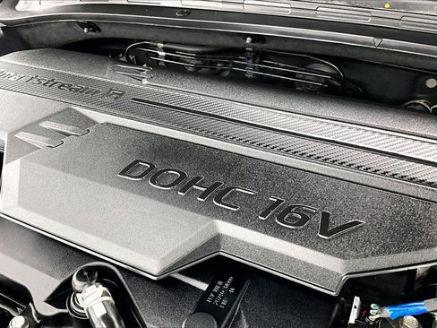 Used 2024 Hyundai Elantra SE image 34