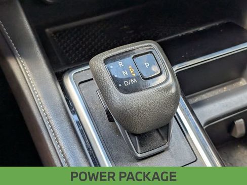 Used 2024 Nissan Pathfinder SL w/ Black Appearance Package FWD image 22