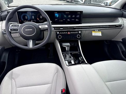 New 2026 Hyundai Tucson SEL image 6