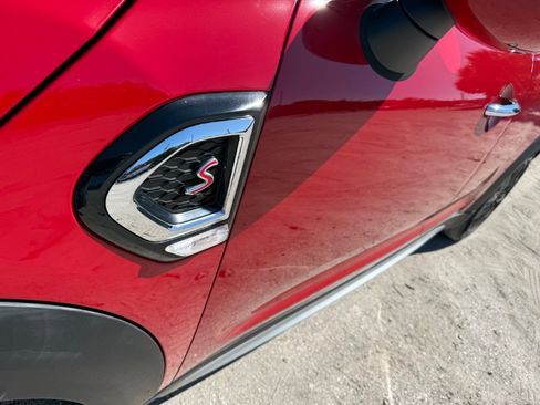 Used 2019 MINI Cooper Countryman S FWD image 6