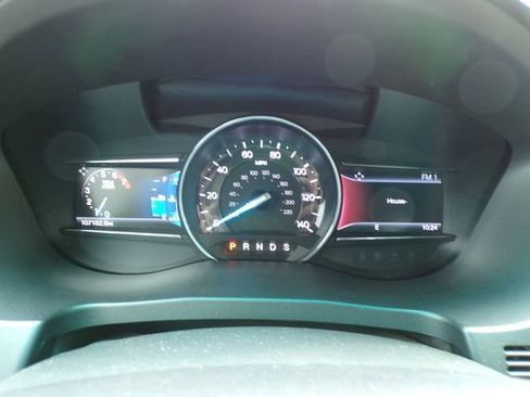 Used 2016 Ford Explorer XLT w/ Equipment Group 202A image 18