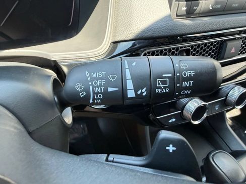 Used 2023 Honda Civic Sport Touring image 22