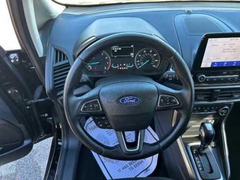 Used 2020 Ford EcoSport SE w/ SE Convenience Package image 17