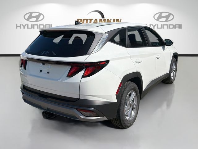 New 2026 Hyundai Tucson SE w/ Tow & Go Package FWD image 5