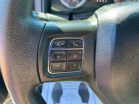 Used 2019 RAM 1500 Classic SLT AWD/4WD image 19