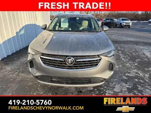 Used 2023 Buick Envision Preferred image 2