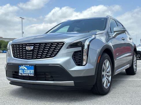 Used 2023 Cadillac XT4 Premium Luxury AWD/4WD image 11