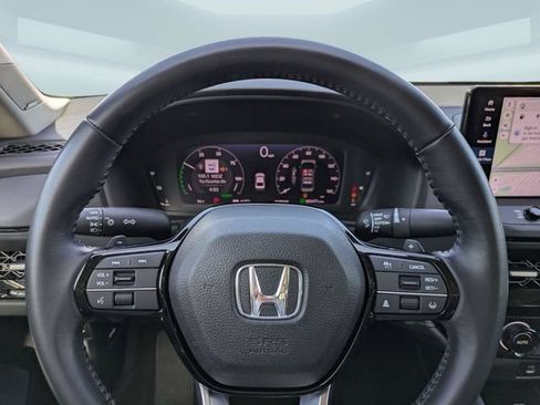 Used 2023 Honda Accord Touring image 28