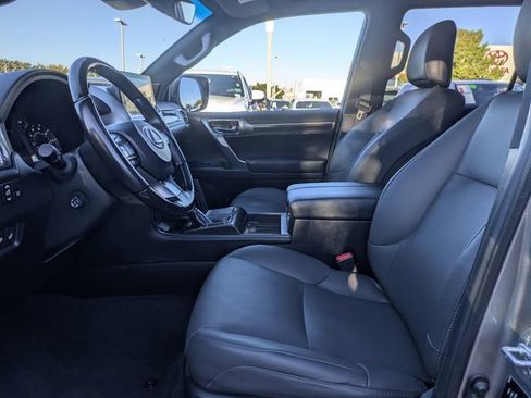 Used 2023 Lexus GX 460 Premium image 27