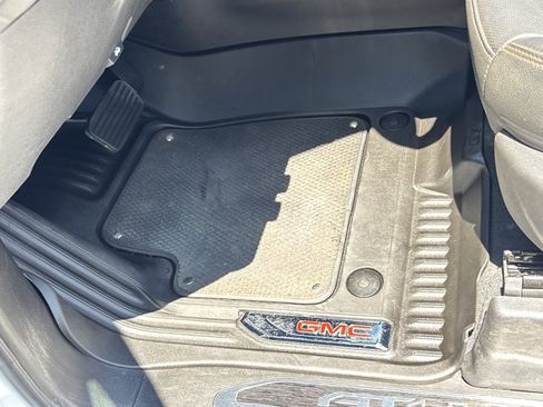 Used 2025 GMC Sierra 2500 AT4 AWD/4WD image 27