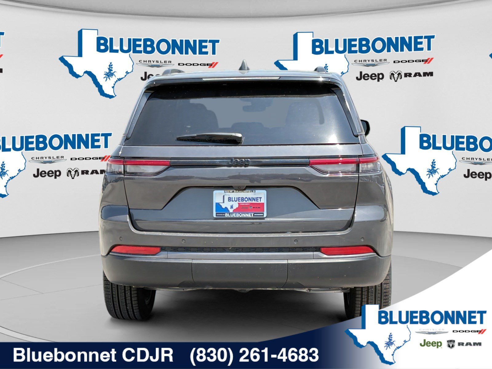 New 2026 Jeep Grand Cherokee Limited w/ Limited Altitude Package RWD image 6