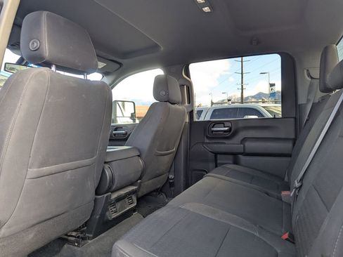 Used 2021 Chevrolet Silverado 2500 LT w/ Fleet Comfort Package AWD/4WD image 30
