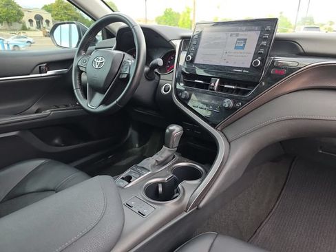 Used 2023 Toyota Camry XSE FWD image 16