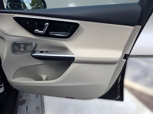 New 2026 Mercedes-Benz GLC 300 4MATIC image 12