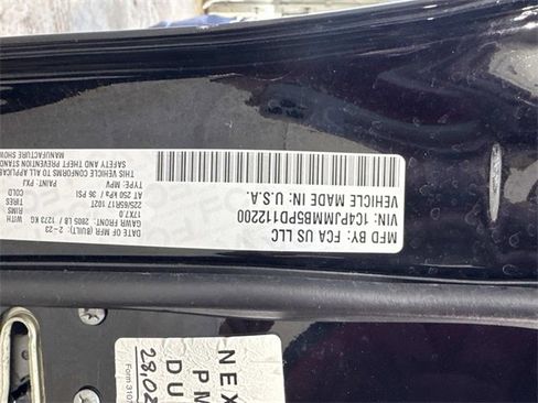 Used 2023 Jeep Cherokee Altitude Lux image 31