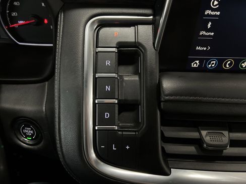 Used 2021 Chevrolet Tahoe LT w/ LT Signature Package image 20