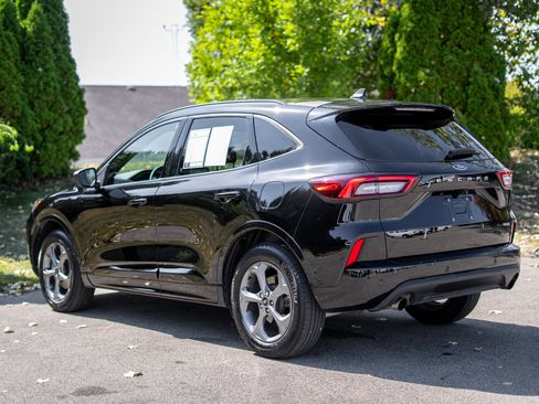 Used 2023 Ford Escape ST-Line w/ Tech Pack #1 image 7