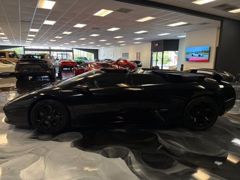 Used 2006 Lamborghini Murcielago Roadster AWD/4WD image 16