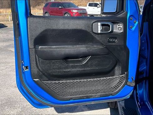 Used 2022 Jeep Wrangler Unlimited Sahara 4xe w/ Cold Weather Group image 18