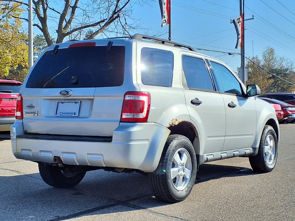 Used 2009 Ford Escape XLT FWD image 4