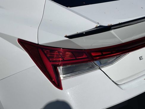 New 2025 Hyundai Elantra SEL image 10