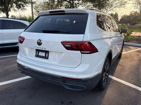 Used 2022 Volkswagen Tiguan S FWD image 3