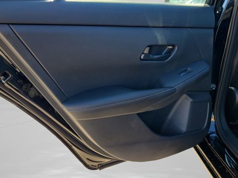 Certified 2025 Nissan Sentra S FWD image 10