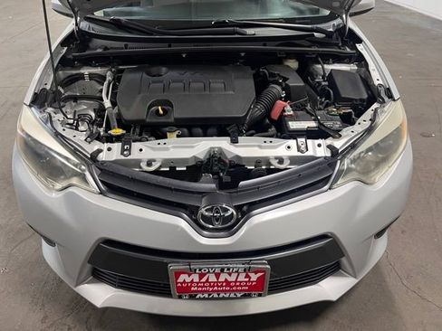 Used 2015 Toyota Corolla LE image 9