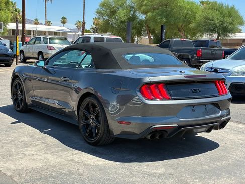Used 2018 Ford Mustang GT Premium w/ Black Accent Package RWD image 5