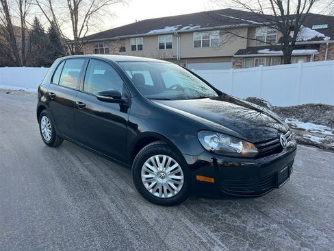 Used 2013 Volkswagen Golf 4-Door image 2