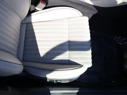 Used 2023 Genesis G70 3.3T w/ Sport Advanced Package image 35