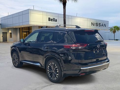 New 2026 Nissan Rogue Platinum w/ Platinum Premium Package AWD/4WD image 2