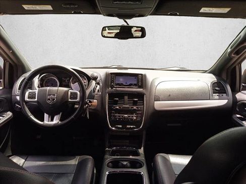 Used 2018 Dodge Grand Caravan GT FWD image 16