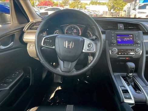 Used 2017 Honda Civic LX image 5