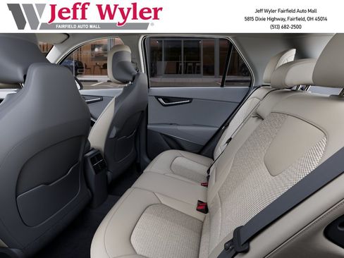 New 2026 Kia Niro EX FWD image 19